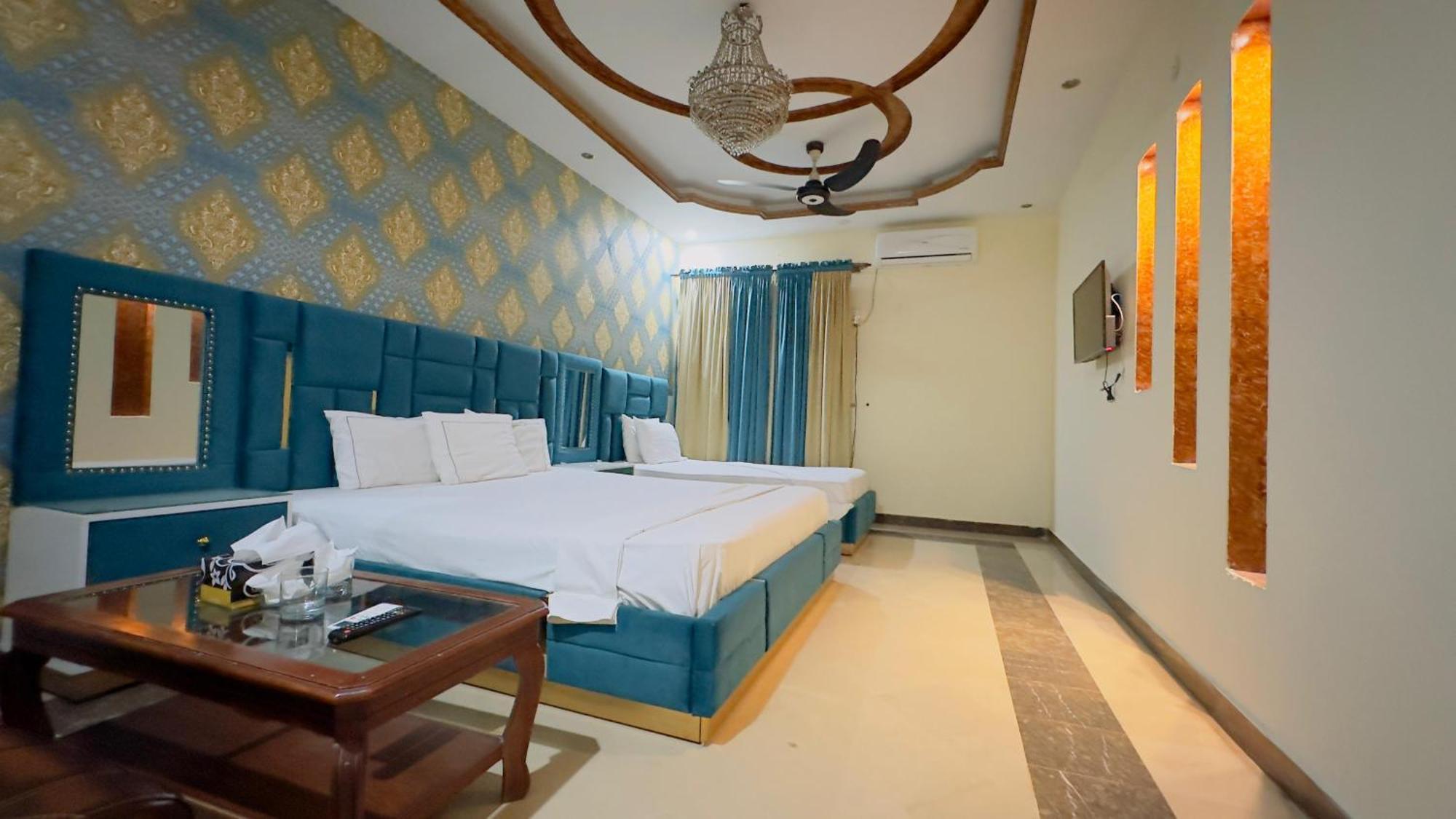 Red Lagoon Islamabad Ngoại thất bức ảnh